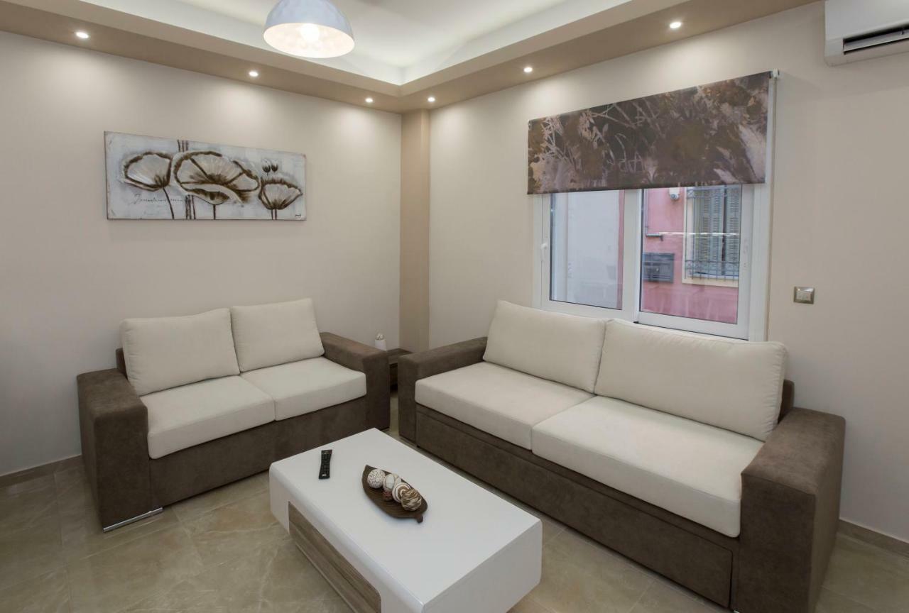 אתונה Spacious & Convenient Place Near Acropolis Museum By Ghh מראה חיצוני תמונה